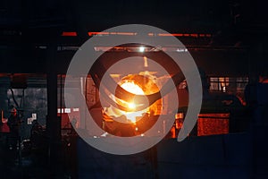 Metal casting process in metallurgical plant