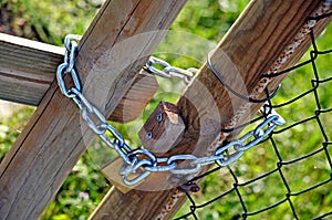 Metal chain and padlock