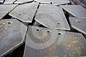 Metallo prodotti fatto da metallo ridurre sul taglierina 