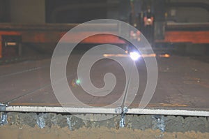 Metal cutting process using plasma cutting machine