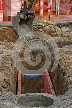 Metal excavation shoring 2