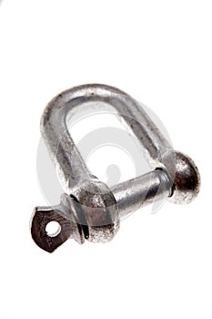 Metal fastener