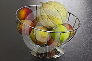 Metal fruit basket