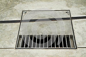 Metal grate drain