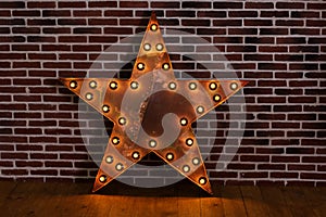 Metal lighting five-pointed star with lamps