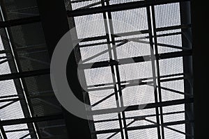 Metal mesh framework