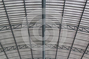 Metal roof structure