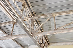 Metal steel roof structure