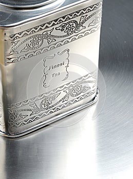 Metall box with elite chinÐ° tea