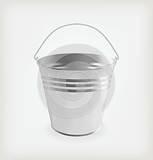 Metallic bucket