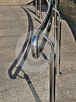 Metallic handrail