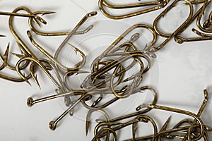 Metallic isolated macro hook steel fishhook pile