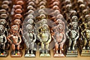Metallic Replicas of Manneken Pis Statue in different Colors