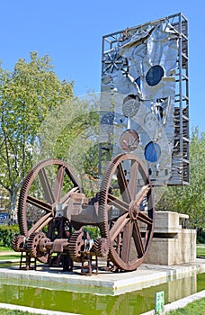 Metallic sculpture in Ciutadella park in Barcelona