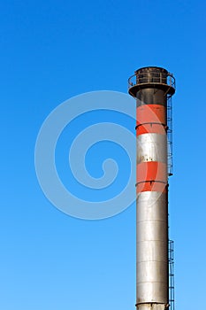 Metallic smokestack