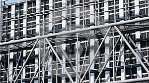 Metallic structure, back of overhead gantry