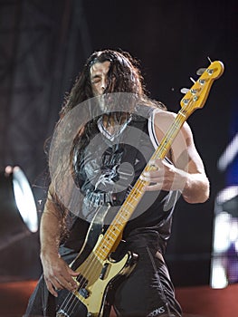 Metallica performs in Budapest