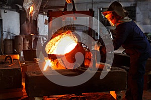 Metallurgical plant, hot metal casting.