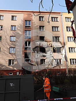 Meth lab after explosion 10