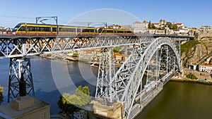 The metro crossing LuÃ­s I Bridge