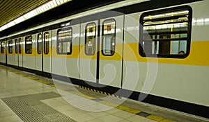 Metrostation - milano photo