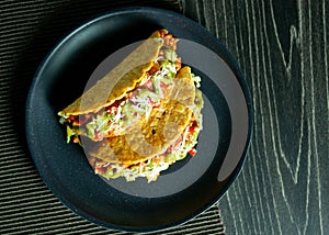 Mexican food Taco, meat  delicious , Ground Beef Tacos Shells with salad