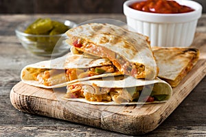 Mexican quesadilla with chicken, cheese and peppers