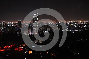 México la ciudad por la noche 