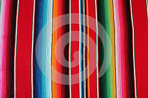 Pončo mexičan sklad mexiko deka koberec slávnosť pruhy 