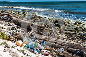 Mexico ocean Pollution Problem plastic litter