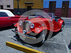 MG TA roadster Midget serie T exhibited in Lima