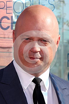 Michael Chiklis