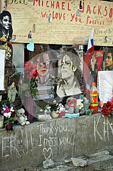 Michael Jackson fan wall