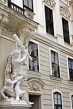 Michaelertrakt, Statue of Hercules and Busiris
