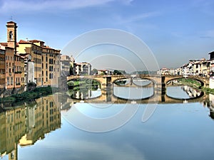 Ponte Santa Trinita bridge photo