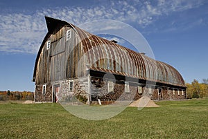 Michigans largest corwood barn