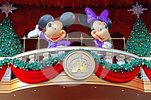 Mickey and minnie mouse christmas decoration