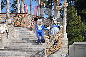 Mickey and Minnie Mouse in Disney World