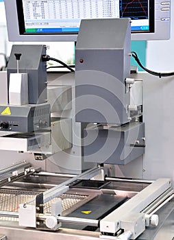 Micro electronic manufacturing equipment