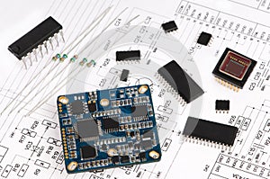 Micro electronics element