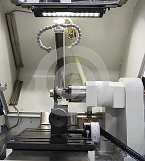 Micro fiber cutting machine