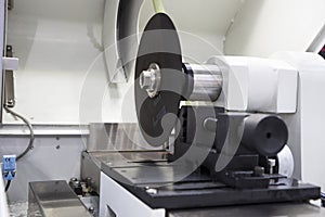 Micro fiber cutting machine