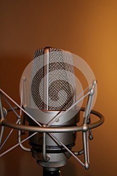 Microphone