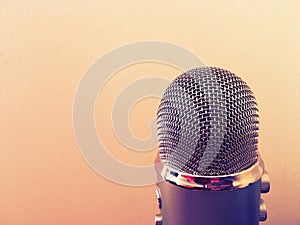 Microphone