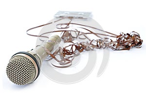 Microphone and unwound tape