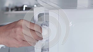  Microwave handle sanitation wipe