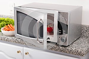 Microwave oven