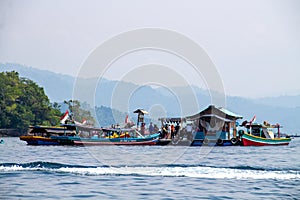 Mid-sea port where boats dock for tourists who want to snorkel