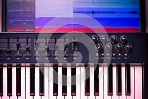 Midi keyboard with daw 3