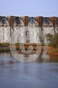 Midmar dam overflowing